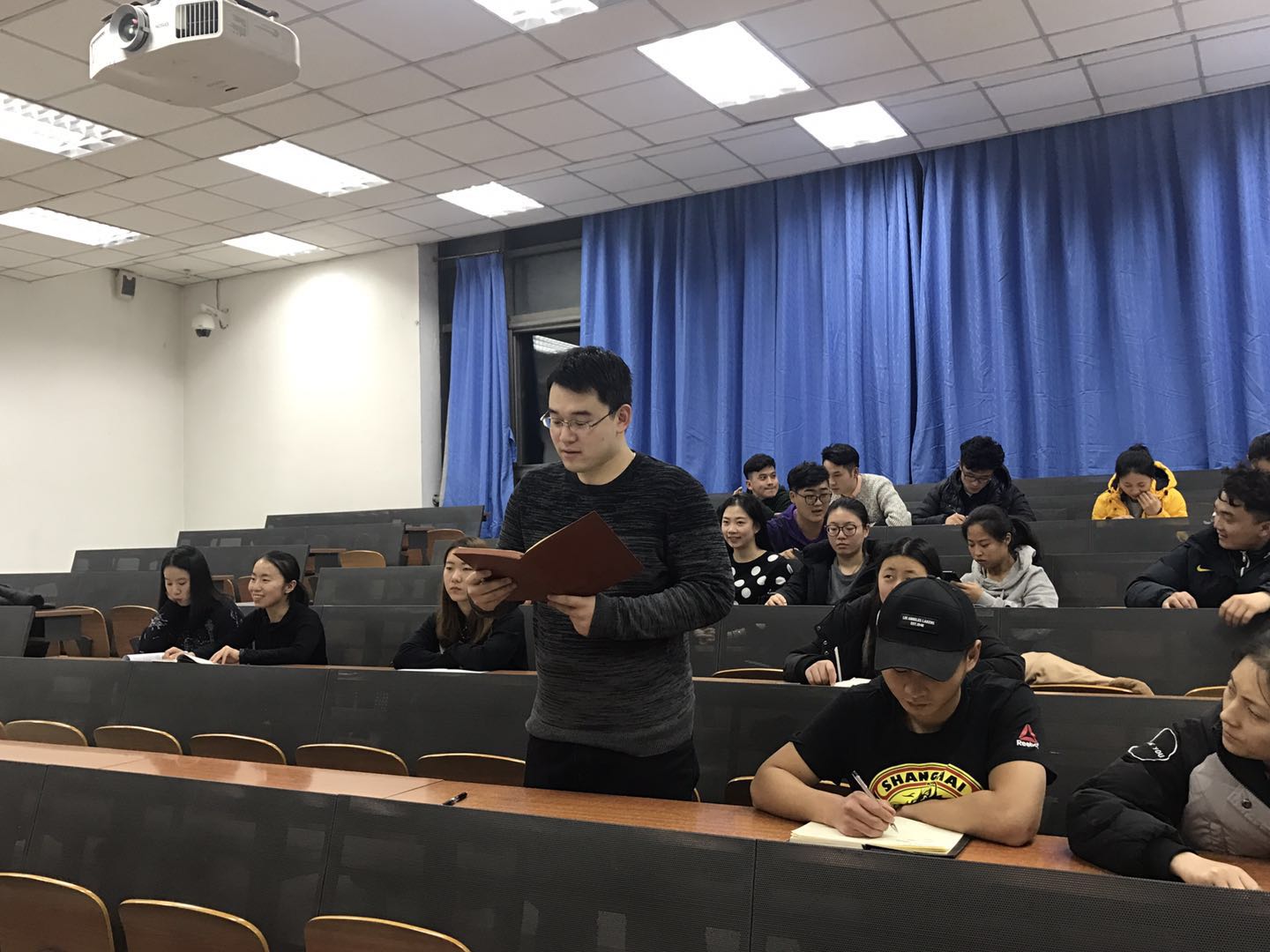 柠檬体育安全通道图片